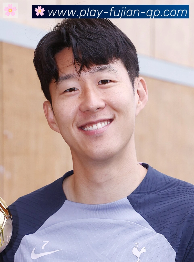 劳塔罗·马丁内斯